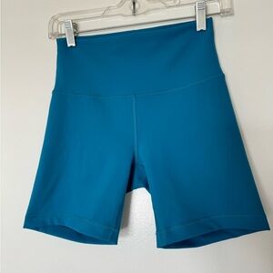 Lululemon Wundertrain 6” Shorts